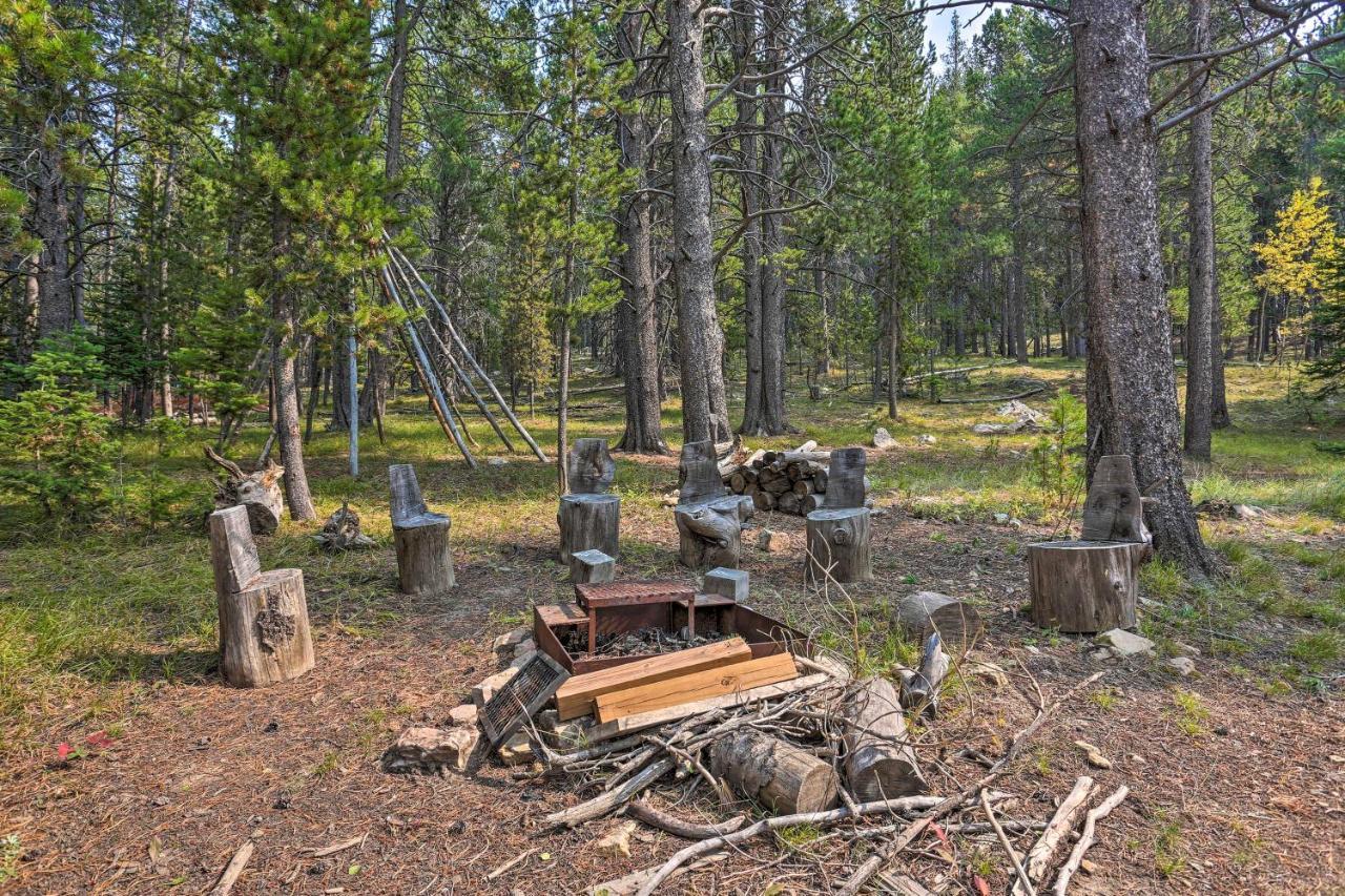 Secluded Casper Mtn Cabin Fire Pit, 12 Mi To Town Crimson Dawn エクステリア 写真